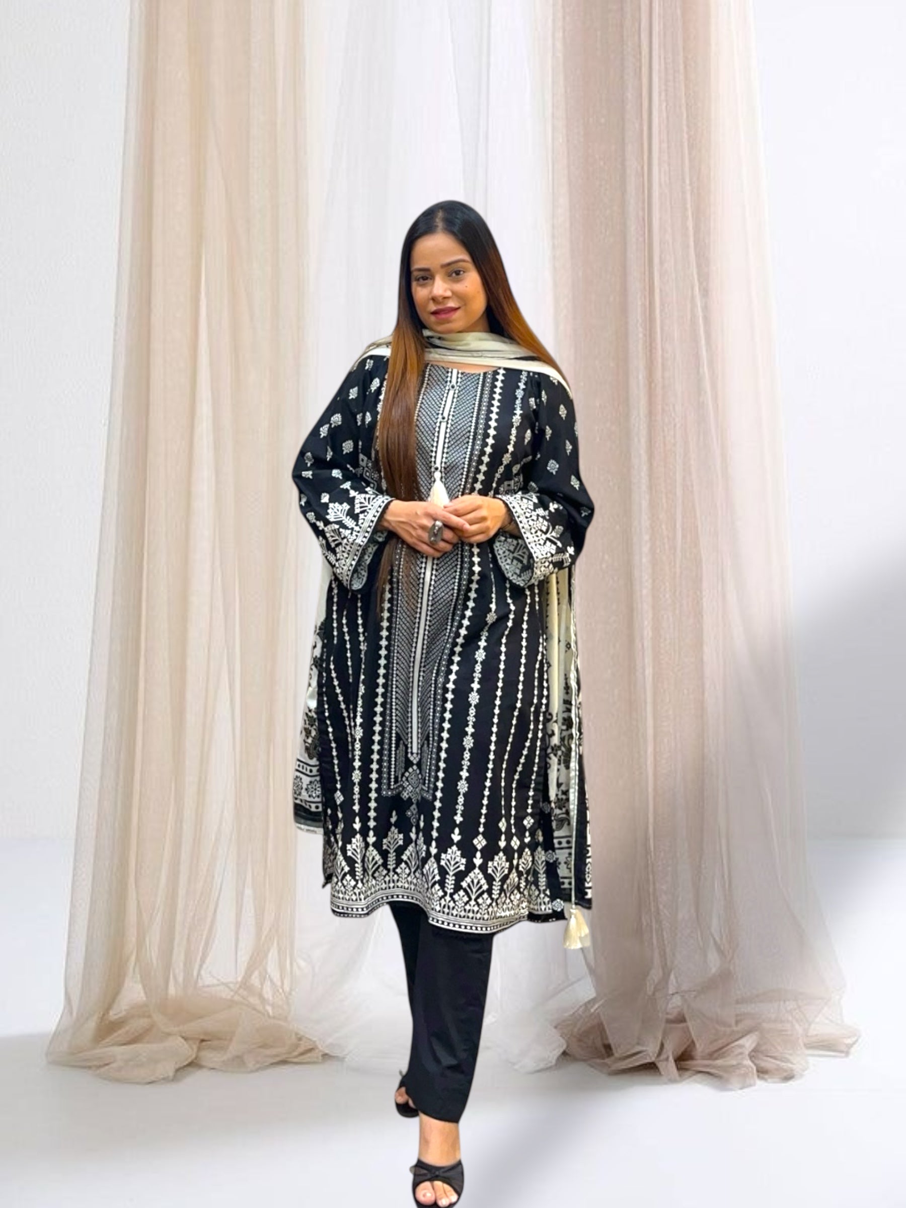 Black and White Lawn Cotton Suit Set