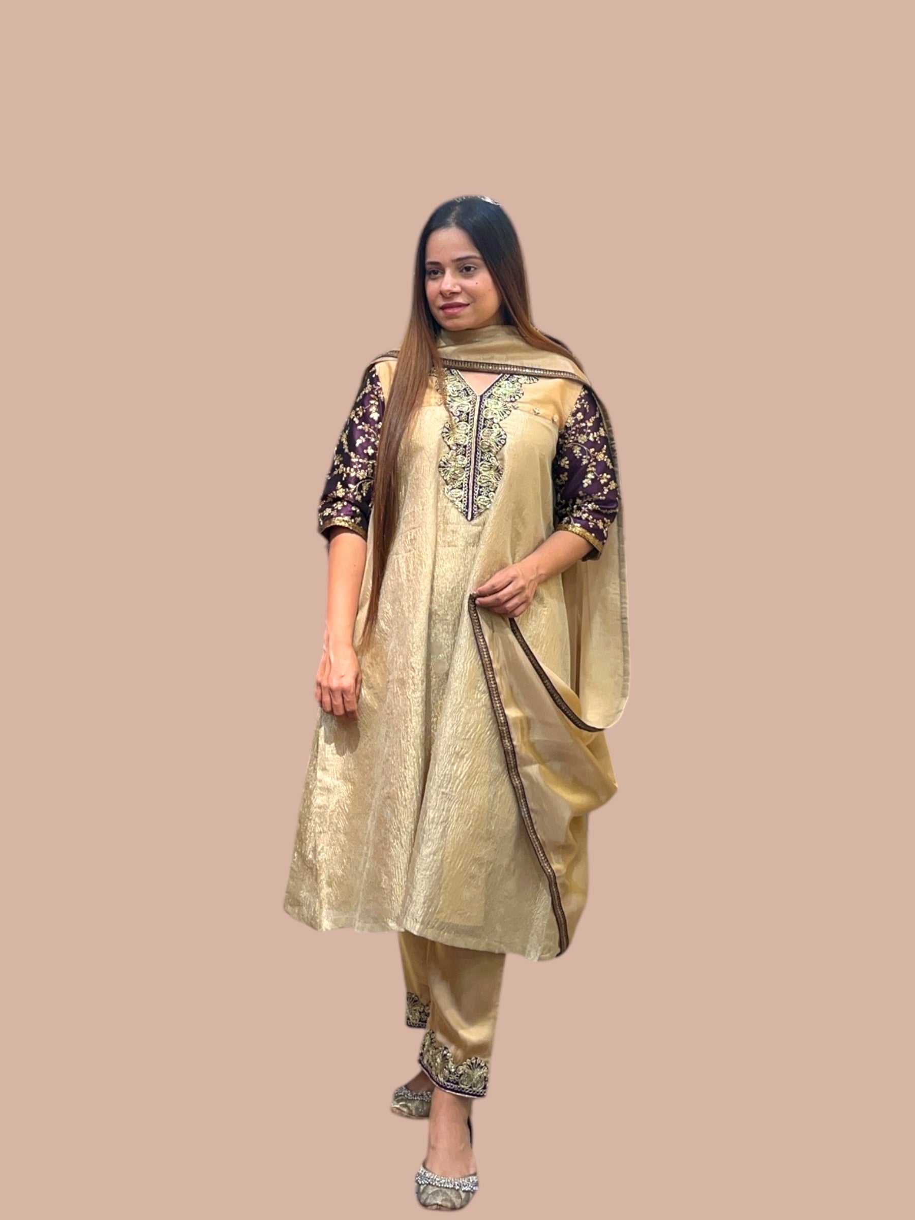 Munira Kurta Set