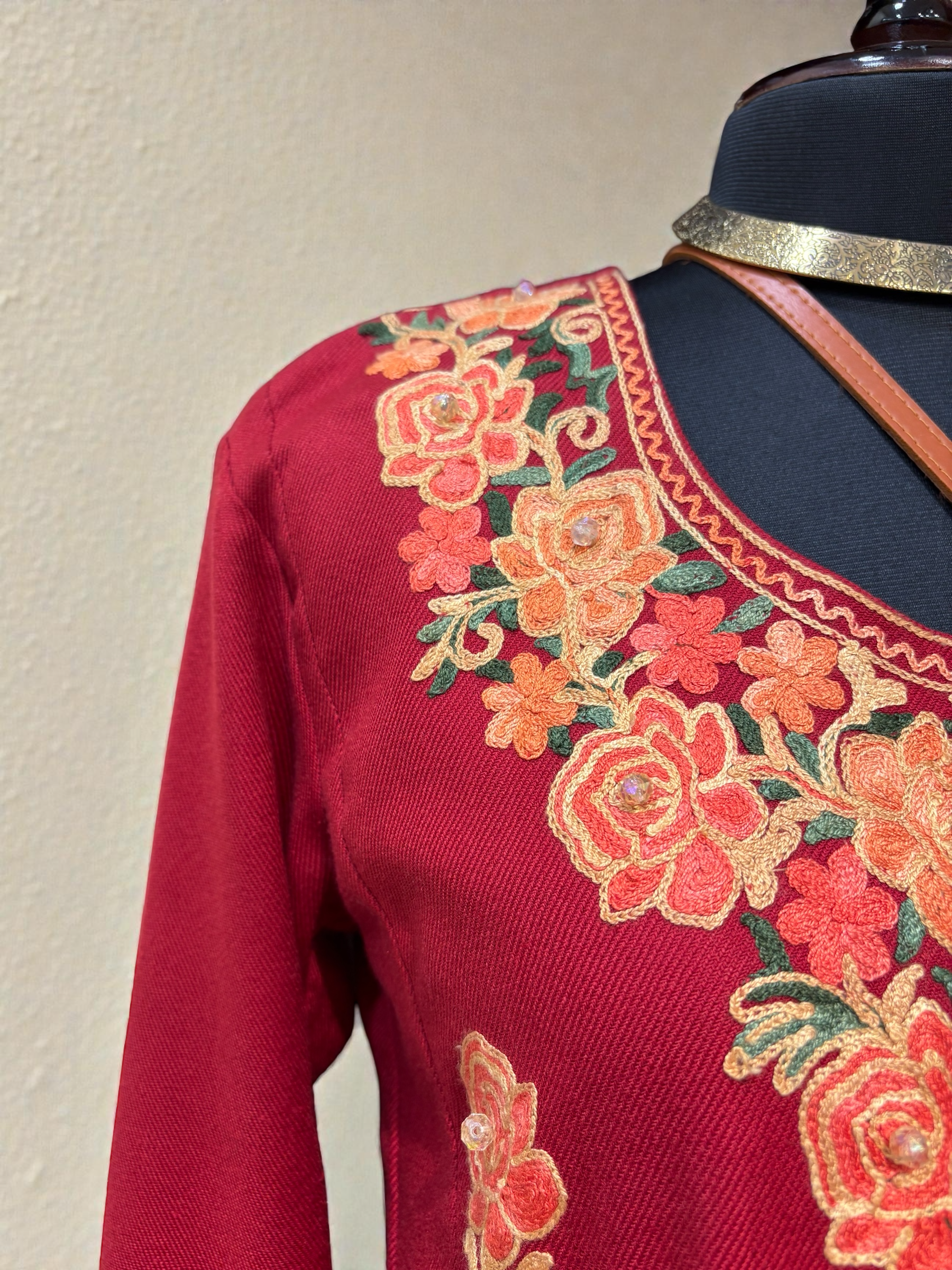 WOOLLEN MAROON CORD-SET